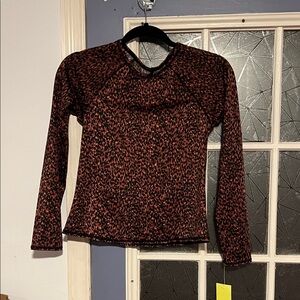Women’s Long-Sleeve Leopard Print Top in Burgundy for swimming